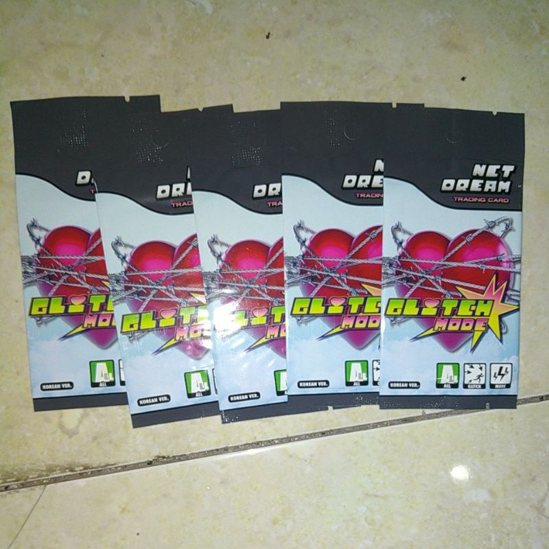 (READY STOCK)trading card glimo A ver sealed NCT DREAM GLITCH MODE TC