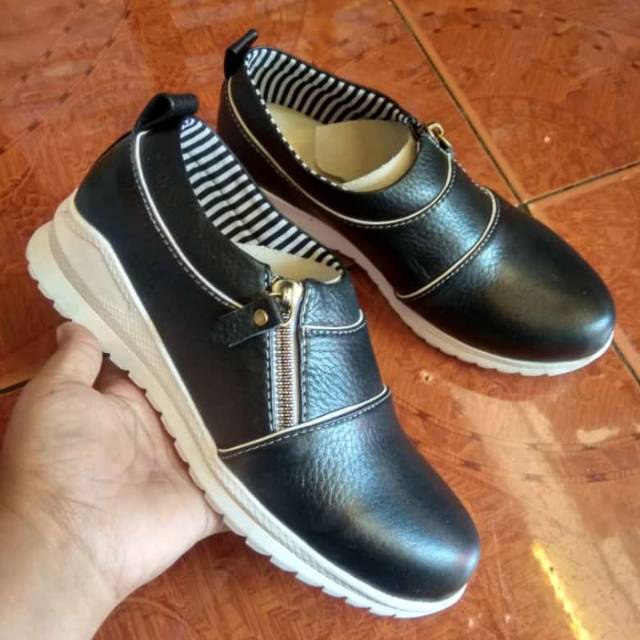 SEPATU KULIT ASLI SEPATU KULIT SAPI