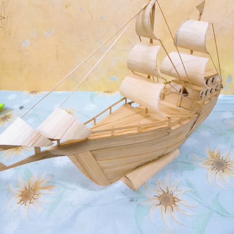 Miniatur Kapal Ukuran Besar