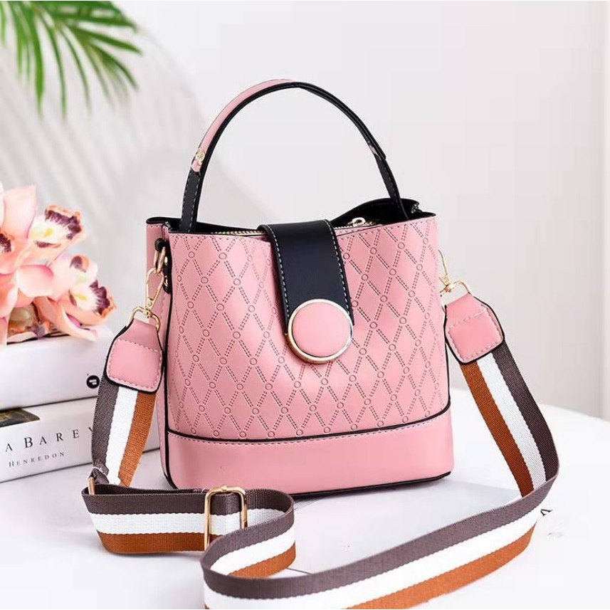 TFT AX9813 AX383 E229 E414 TAS IMPORT TAS SELEMPANG WANITA BERMOTIF CANTIK TAS FASHION