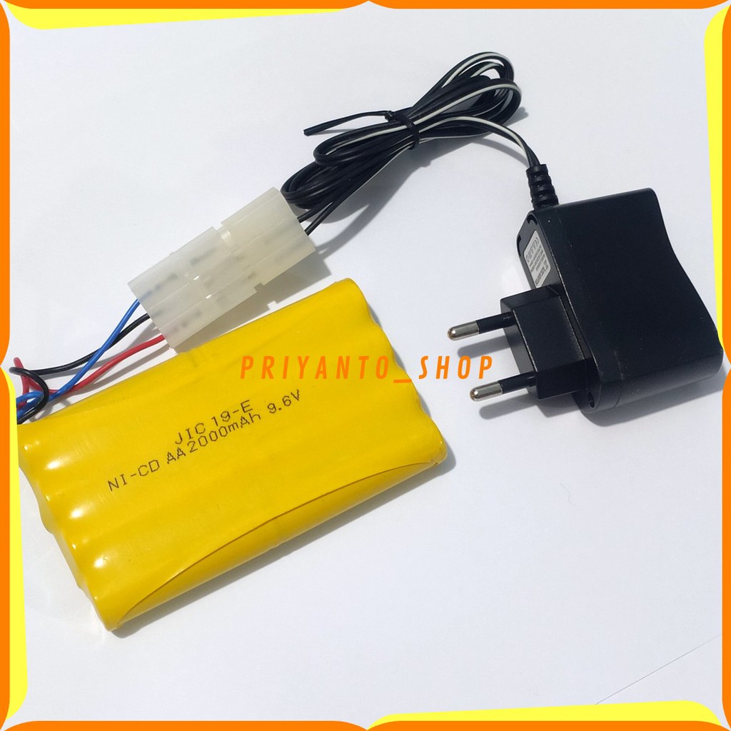 Paket Baterai NiCd RC AA 2000mAh 9.6V Model 3 Socket Putih isi 8