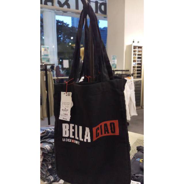 tote bag pull and bear