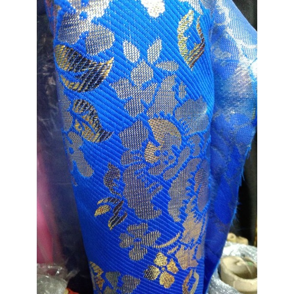 kain bahan lame embos motif bali/ kain ceongsham lame bahan aplikasi baju adat songket