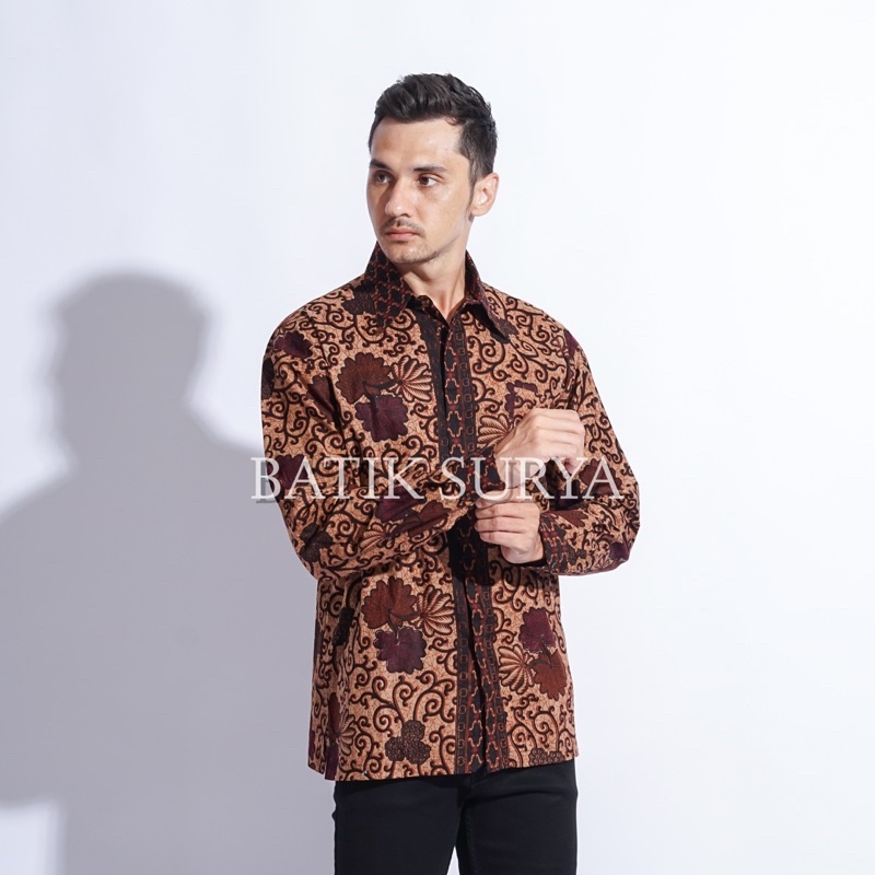 Hem Kemeja Batik pria Lengan Panjang Motif Pedati Merah Batik surya