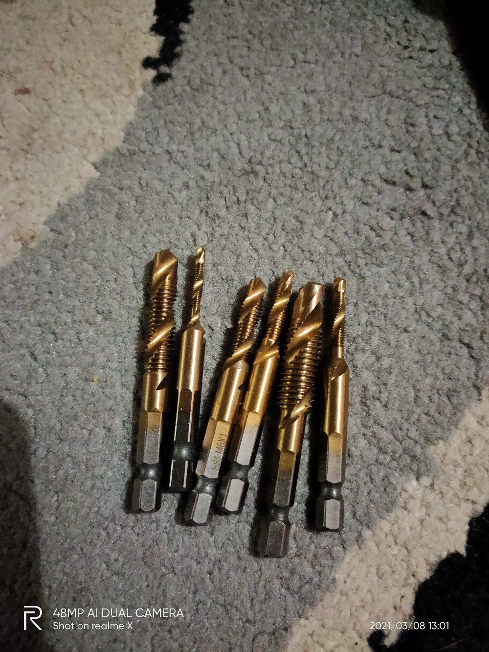 6pcs/set Mata Bor Hss Pembuat Ulir Baut Bahan Baja Ukuran Panjang 70mm Untuk Peralatan Pertukangan