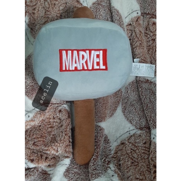 Boneka Palu Thor MINISO×MARVEL 32cm