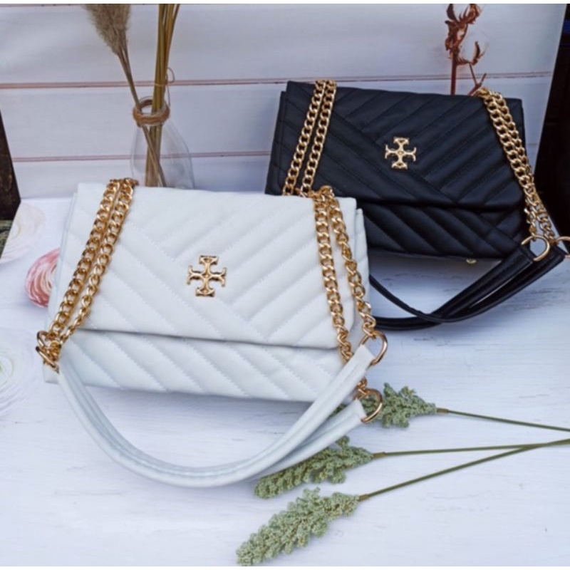 Tas Selempang wanita//Tas wanita Rantai//Tas Salur Tirey//Tas Wanita//fashion wanita//fashion kekinian//tas terbaru