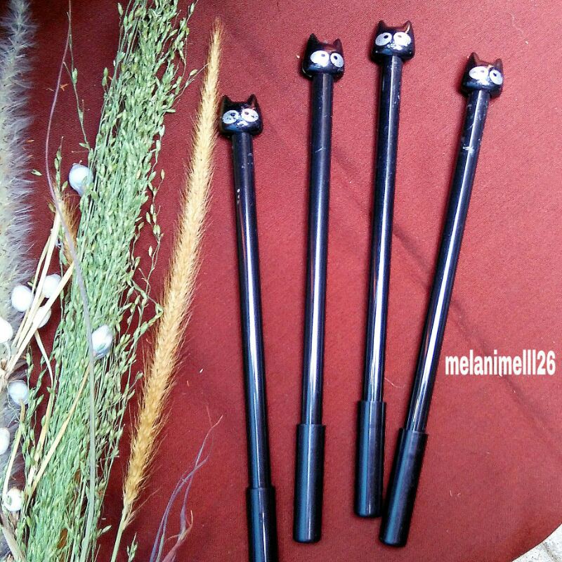 

Pulpen Kucing Hitam 0.5