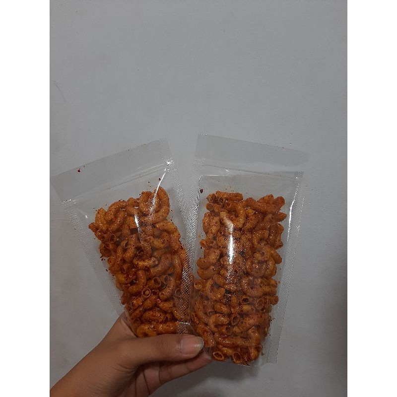 

makaroni pedas jeletot