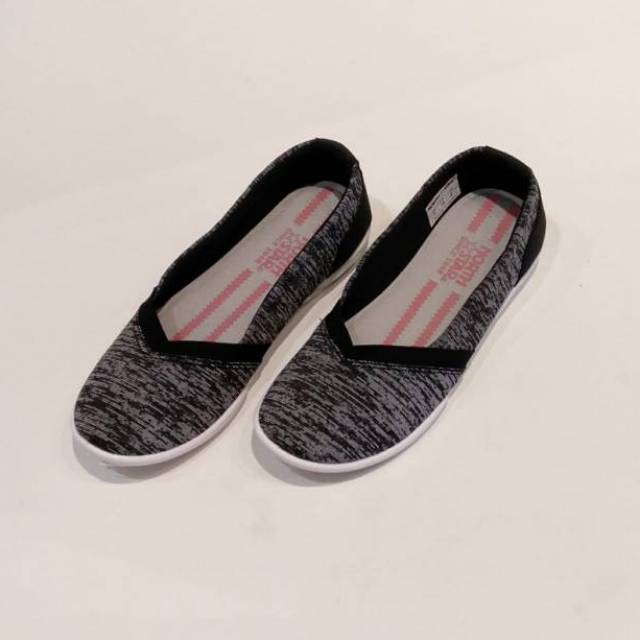 Sepatu Wanita North Star by Bata