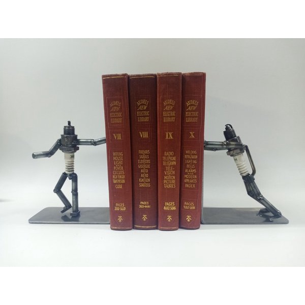 

Segera Beli Pembatas Buku Metal Art Limited
