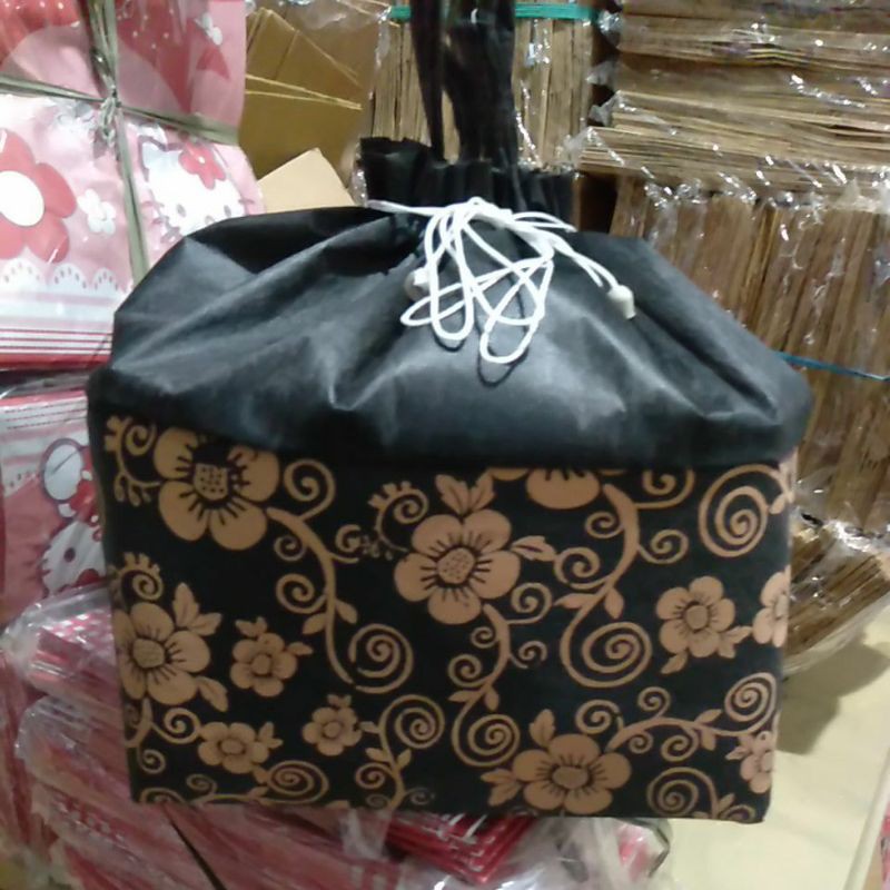 tas hajatan serut motif bawah bunga 22