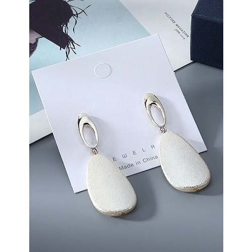 LRC Anting Tusuk Fashion White Pearl Geometric Hollow Alloy Stud Earrings Y63793