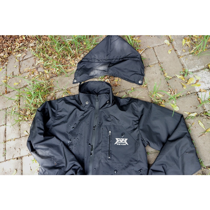 Revor WP Jaket Motor/ Outdoor Waterproof Pria