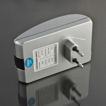 MOONBIFFY Electricity Power Saver EU Plug / Pemghemat Listrik