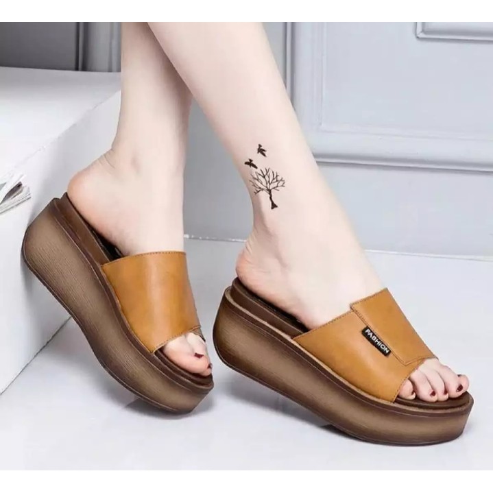 Sandal Wanita Zora Wedges Wanita Fashion