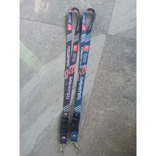 

TALI ID CARD / LANYARD DAIHATSU ROCKY BAHAN TISU