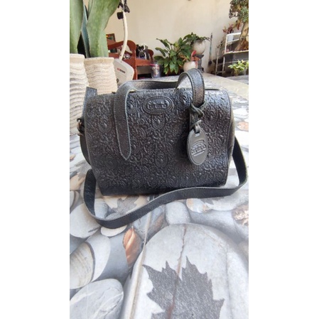 BERLIANO CARTERA SIDOMUKTI