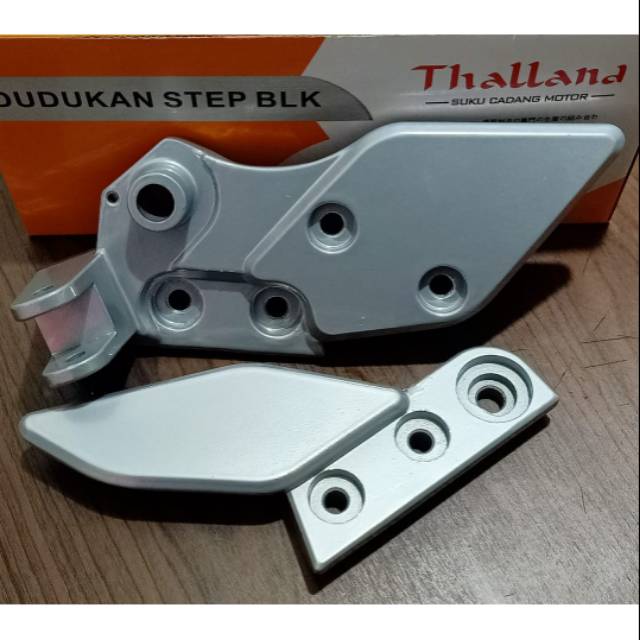 Dudukan step belakang Vixion new - Vixion baru