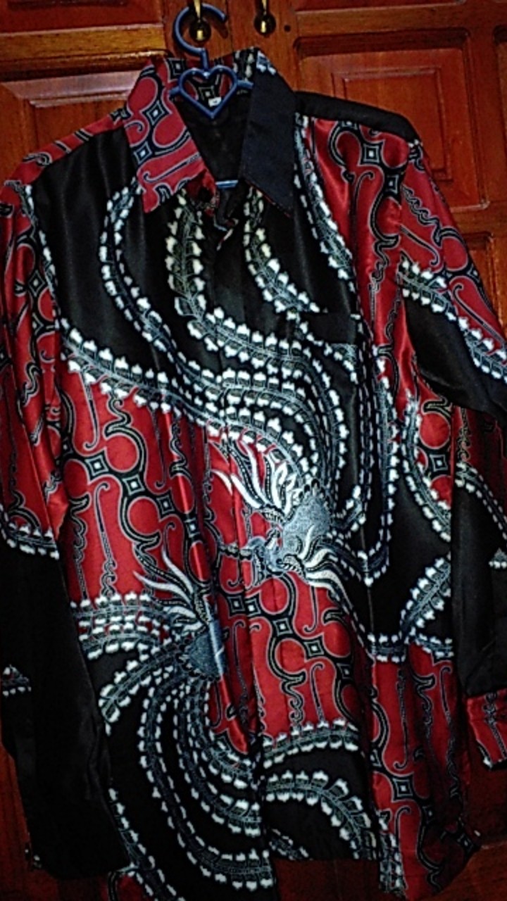 Kemeja Batik Semi Sutra Pria Silky Kombinasi Furing Istimewa Full Body Recommended