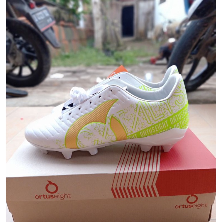 Sepatu Bola Ortuseight Ortus Sepak Bola Kaki Ortuseight Catalyst Legion Oracle mystique