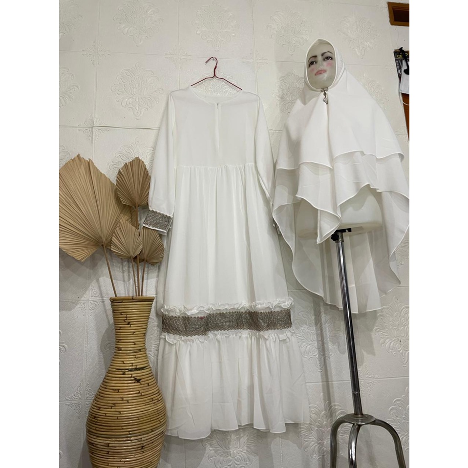 Gamis Syari Ceruty Mix Renda Depan dan Tangan | Gamis Syari Busui | Gamis Set Khimar Terbaru