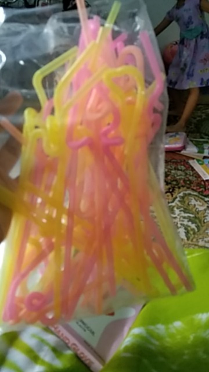 Sedotan Ulir Funky Straw 1 Bungkus Isi 50 Pcs Mix 4 Warna Surabaya