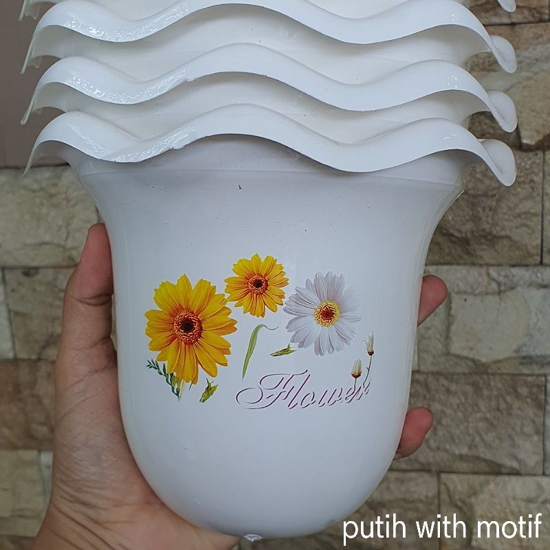 Pot Tempel Ombak / Pot Tempel Gelombang Plastik (Tanpa BUSA)