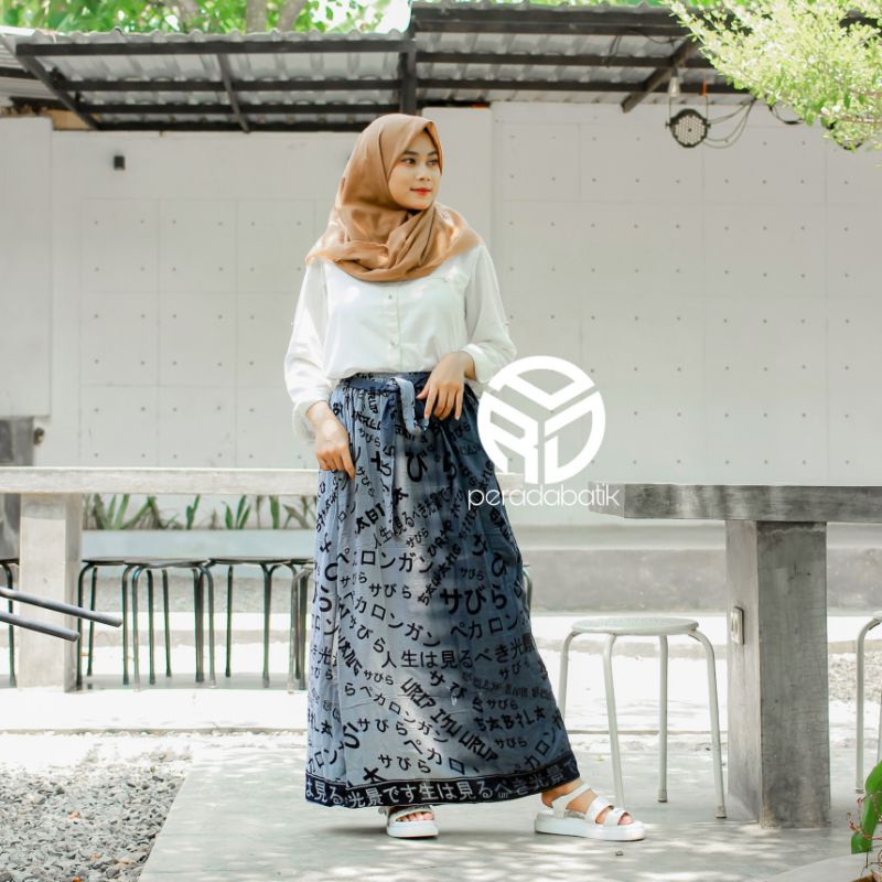 ROK SANTRI | ROK PAYUNG | ROK BATIK GOYOR | ROK PLISKET | ROK BATIK GOYOR | SARUNG GOYOR ROK PELANGI-ROK ABU