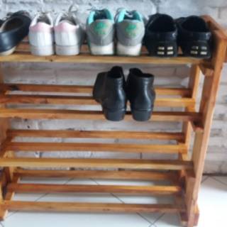  Rak  sepatu  bahan kayu  jati belanda Shopee  Indonesia