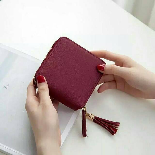 DOMPET STARLA