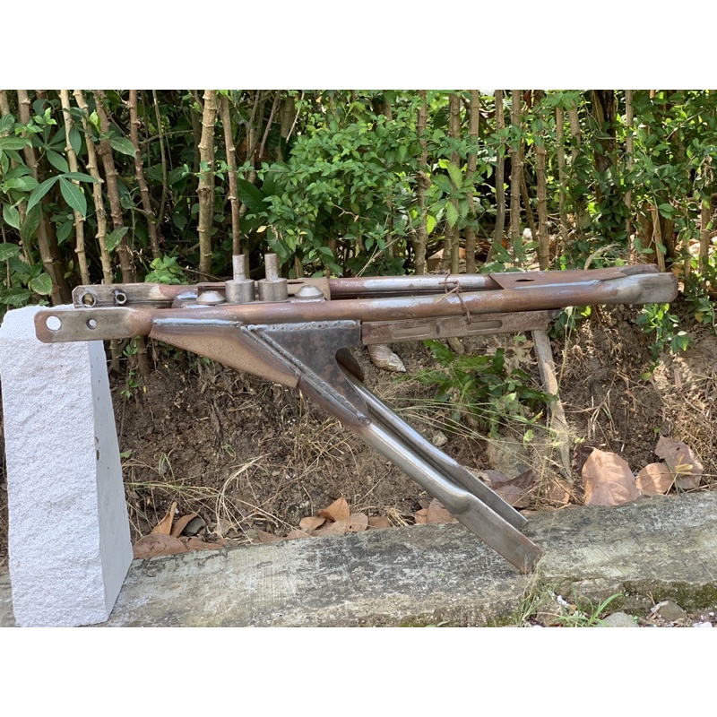 Buntutan cb sambungan rangka cb begel panjang set tempat aki +manisan rangka tatanan nganjuk