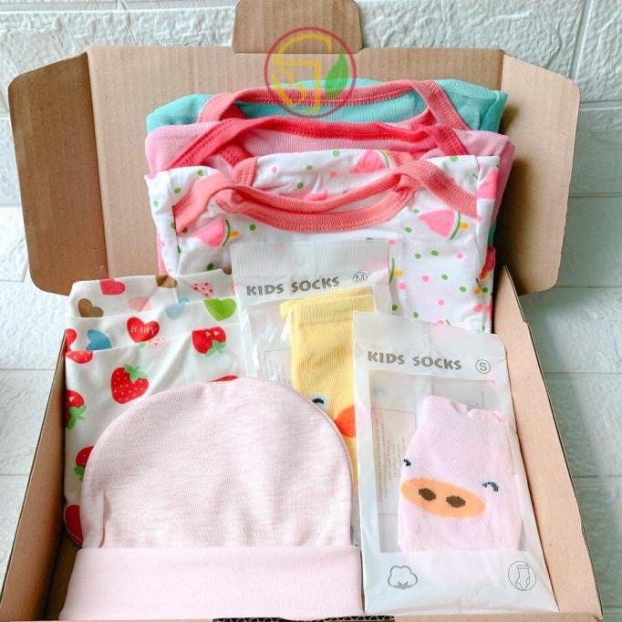 Baby gift set A for girl / baby hampers / baby gift set / kado bayi