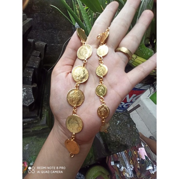 gelang koin kuningan