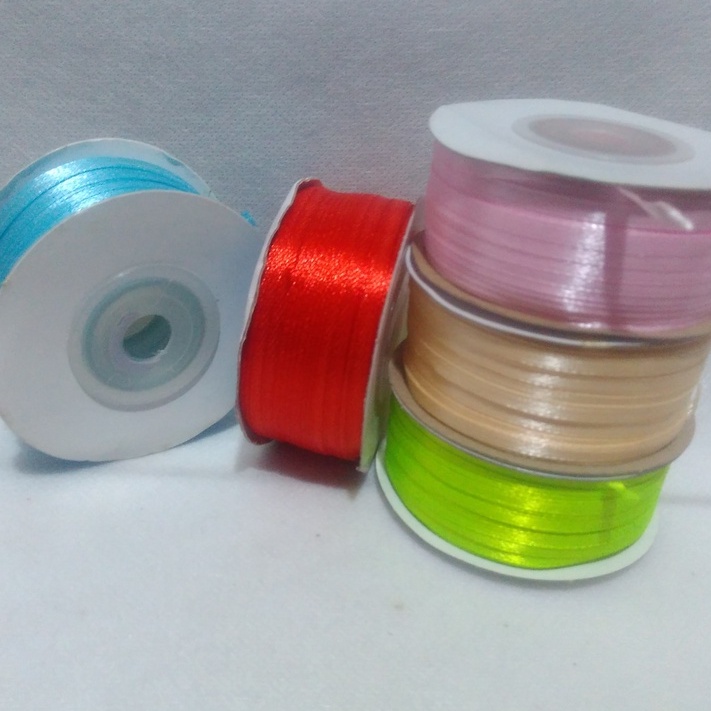 

Pita Satin Ukuran 1/8 inch Per Roll