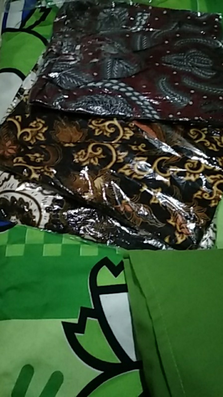 Kemeja Batik Pria Jumbo 4l-5l Lengan Pendek Atasan Baju Hem Pria Big Size Ukuran Besar Svr-htm