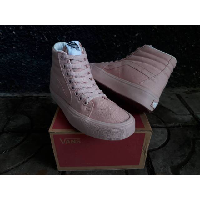 SepatuVans Wanita