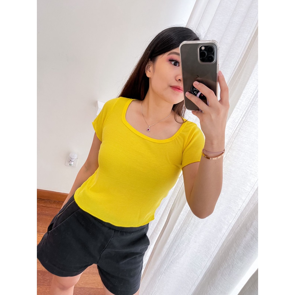 ZOE CROP TOP KAOS wanita