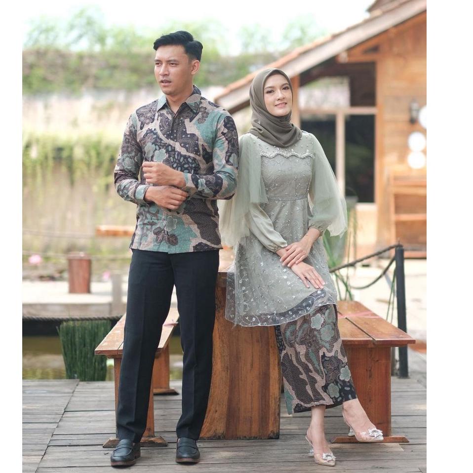 Terlaris.. Batik Couple Kebaya Modern Kebaya Wisuda Tunangan Lamaran Baju Kondangan Terbaru Kebaya C