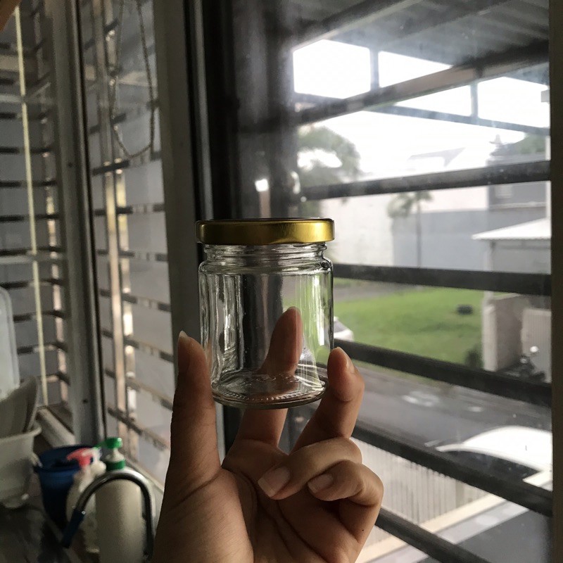 Toples kaca / Jar (100ml)