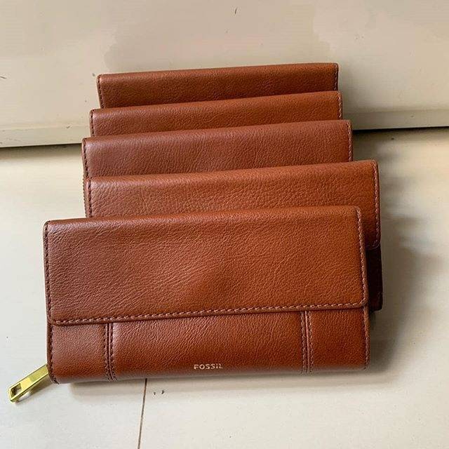 Fossil Jori Flap Clutch - Dompet Fossil Panjang Type Jori Flap Saddle/brown