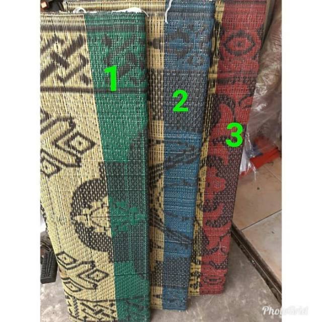 Tikar Plastik - Tiker Lantai - Tikar Plastik sintetis