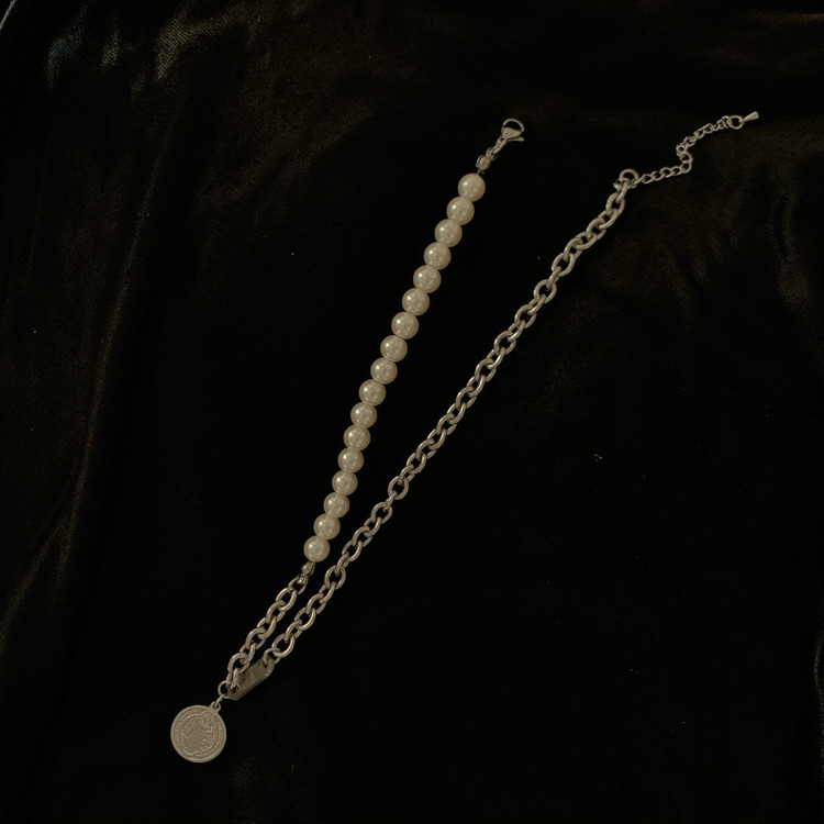 Pearl Round Necklace Simple Retro Pendant Titanium Steel Chain