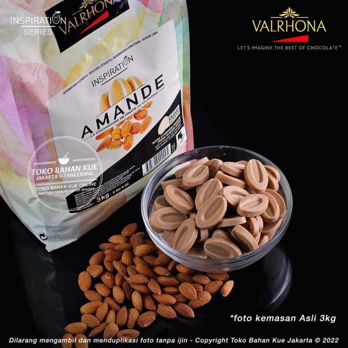 

Valrhona Inspiration ALMOND Amande 250gr Chocolate Couverture Coklat ---NEW---