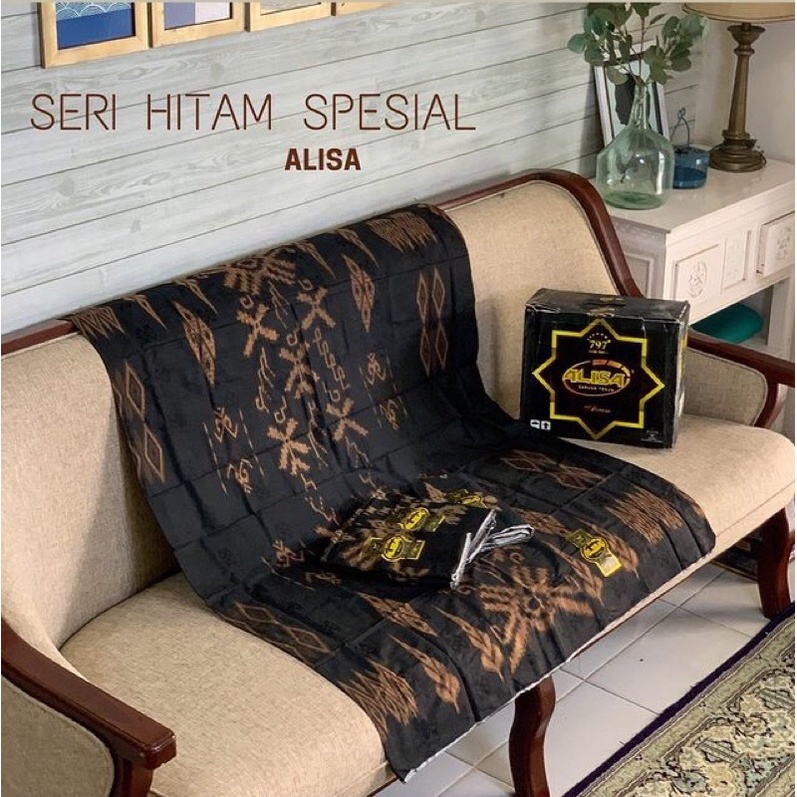 Sarung Hitam Mewah Sarung Hitam Motif Sarung Hitam Elegant Sarung Hitam Alisa Sarung Santri Gontor S