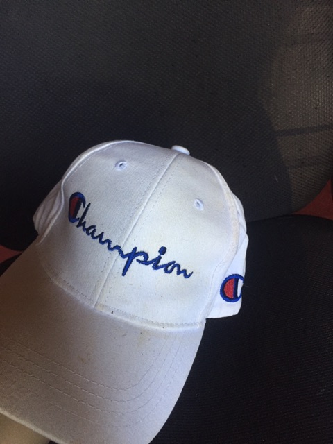 Champion & rolling stone cap