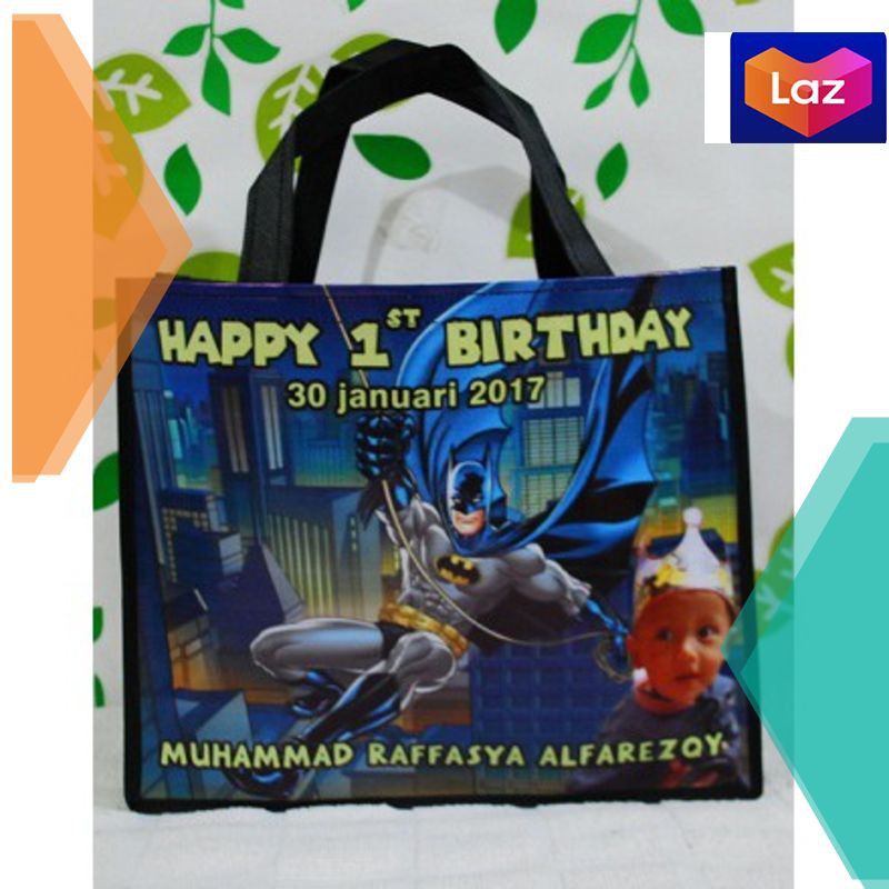 

Tas Goodiebag Ultah Custom Elegan 25x14x24 bahan 75gsm