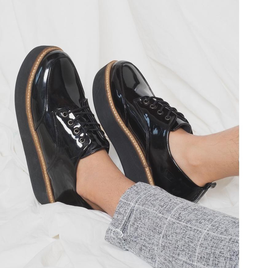 brogue platform shoes