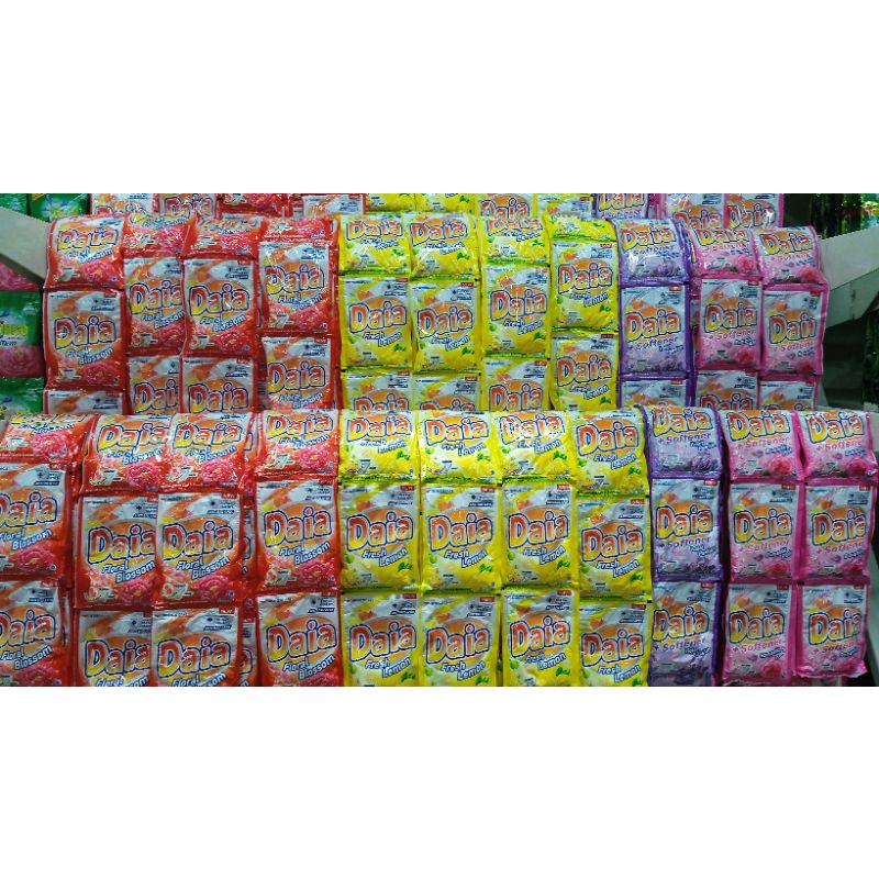 DAIA DETERGENT + SOFTENER SACHET ISI 6PCS