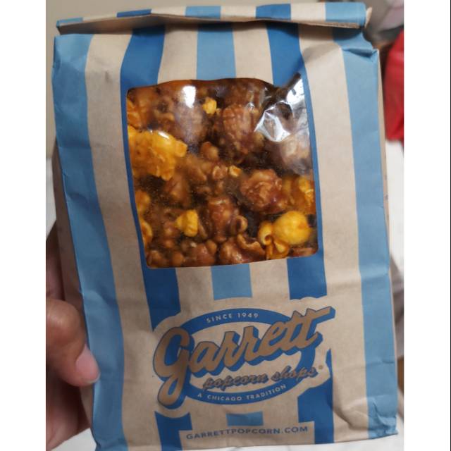 

Garrett Popcorn Caramel / Cheesecorn / Chicago Mix